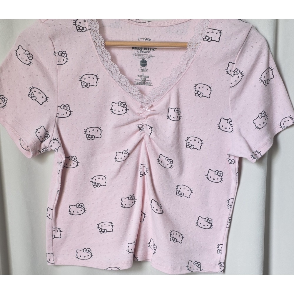 Sanrio Hello Kitty Pink Lace Bow Pajama Top Cami Graphic Print Short Sleeve L